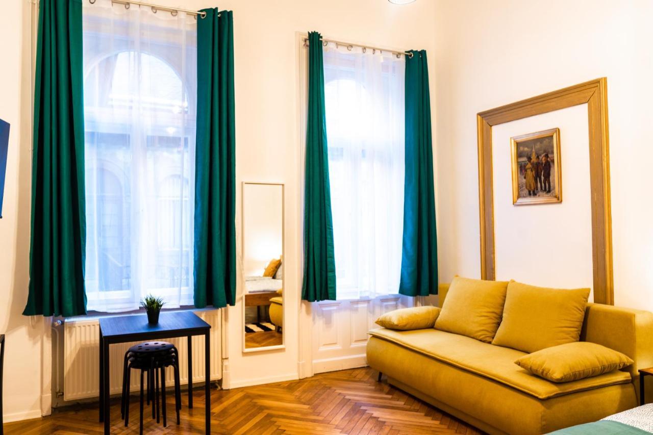 Palace Quarter Suite Budapešť Exteriér fotografie
